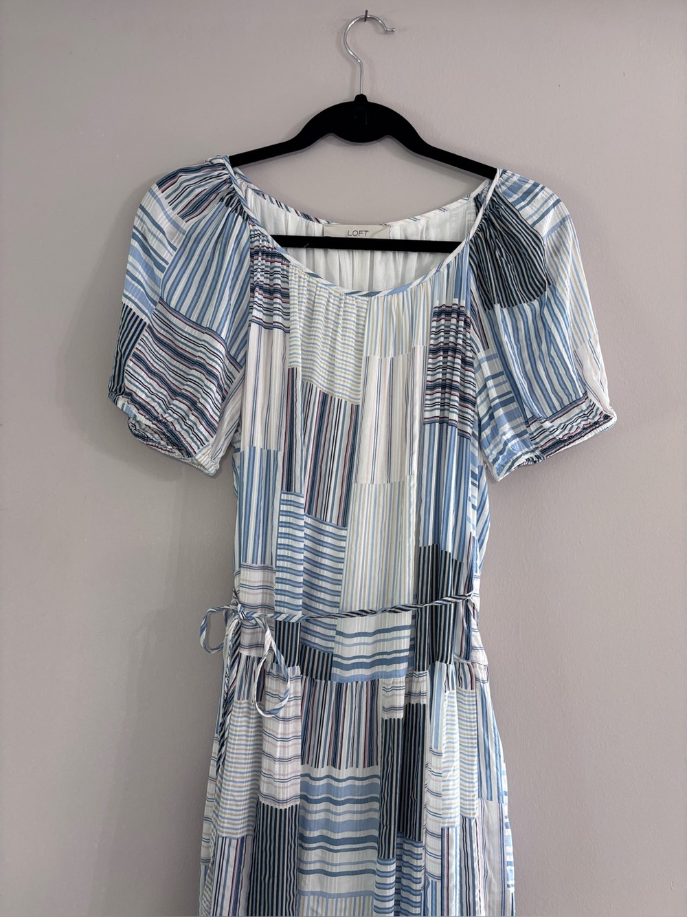 Ann Taylor LOFT Patchwork
Tie Waist modest classy
Tiered Midi long Dress Sz M - Picture 3 of 7